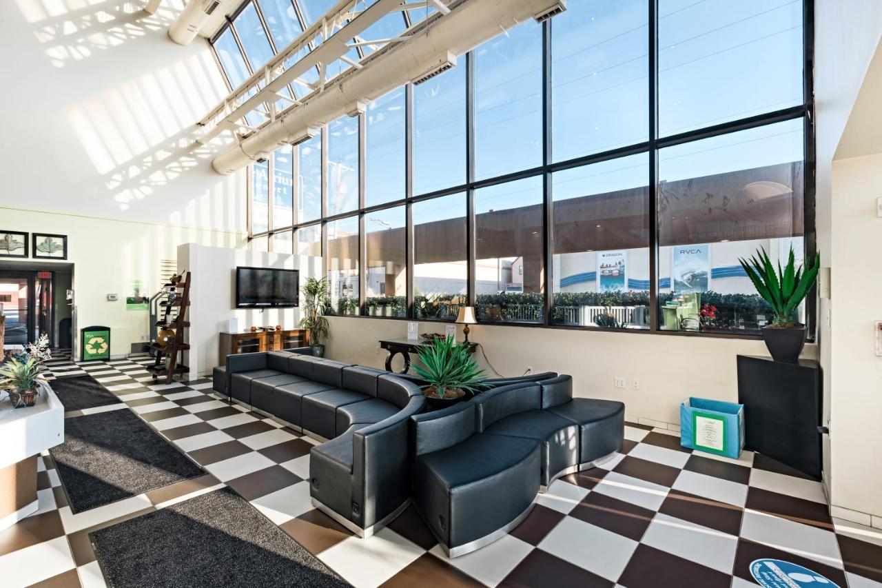 The Atrium Resort, Virginia Beach By Vacatia Экстерьер фото