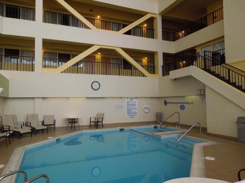The Atrium Resort, Virginia Beach By Vacatia Экстерьер фото